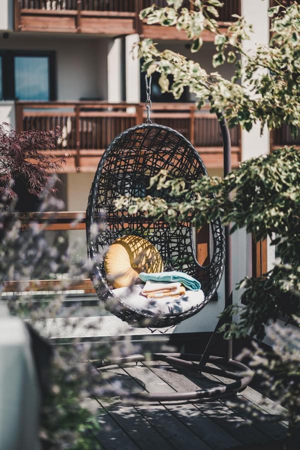 Small Hotel Sonne Tirolo Exterior photo